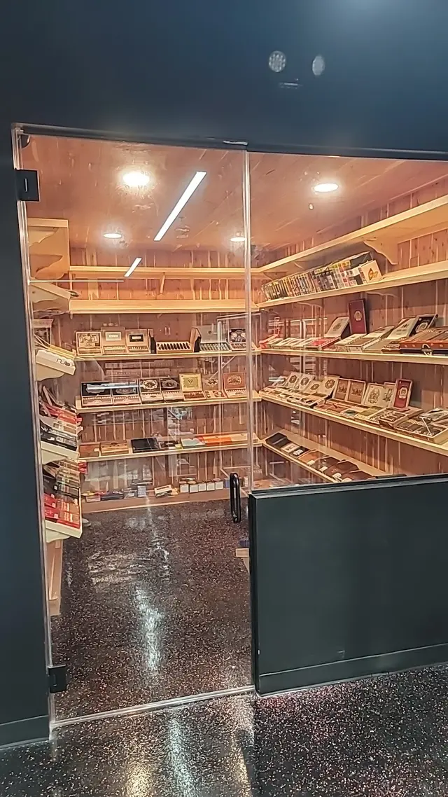 Stogies Mart Convenience Store — customer photo 3
