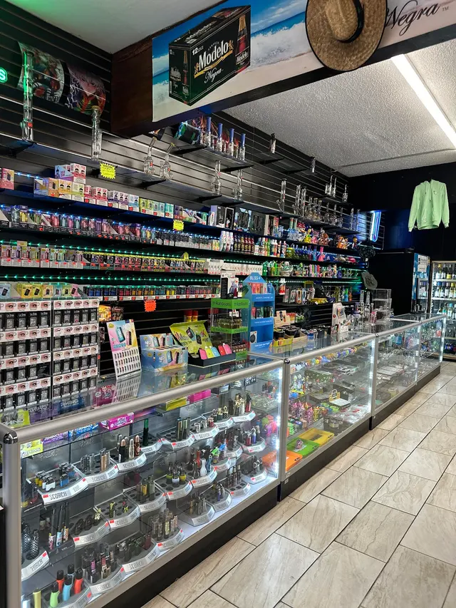 1 Stop Market — customer photo 3