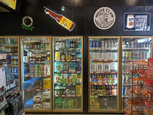 1 Stop Market — customer photo 2