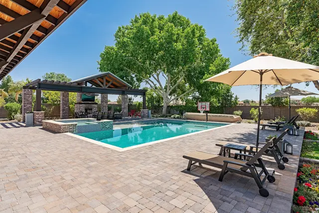 Splash Pad Pool Builder — photo from the business 10