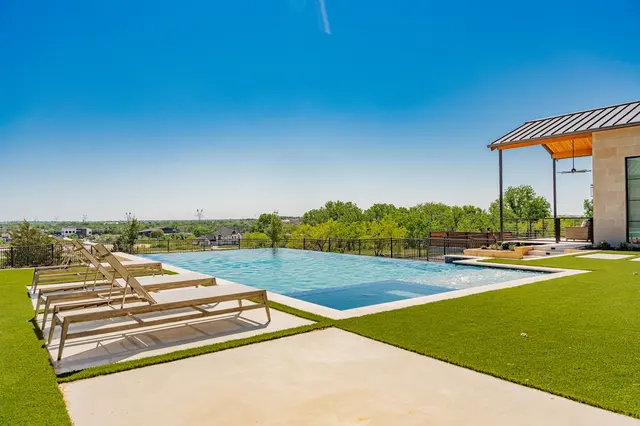 The Blue Lagoons Pools & Spas — photo from the business 10