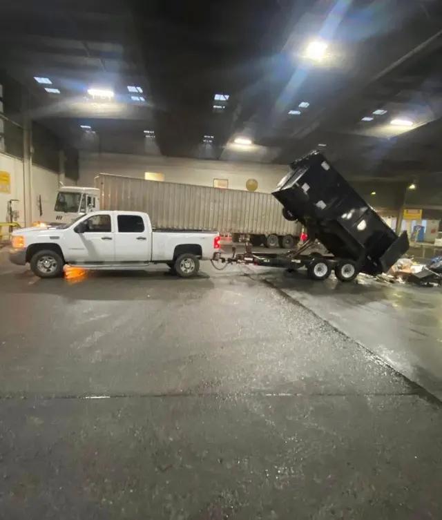 Fast N Easy Junk Removal — photo from the business 6
