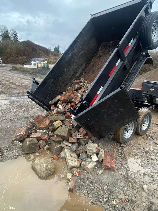 Fast N Easy Junk Removal — photo from the business 3