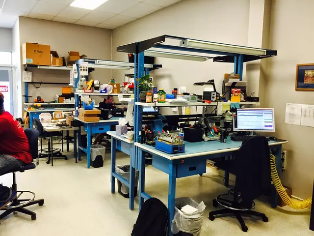 uBreakiFix - Phone and Computer Repair — photo from the business 3