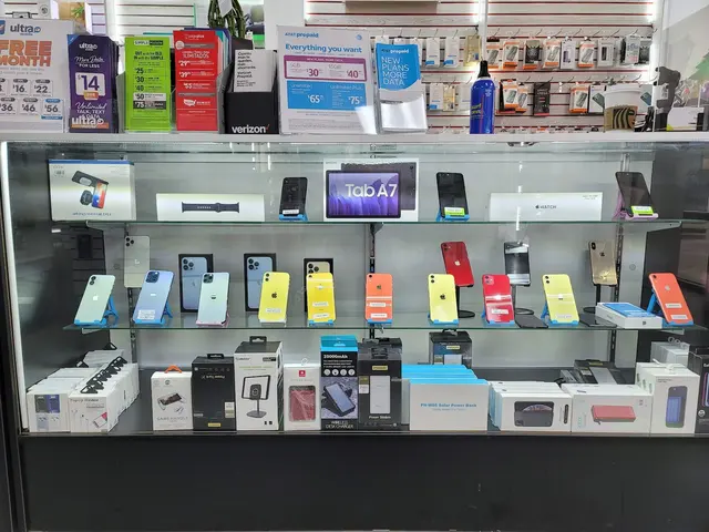 CellFone Master - PHONE, GAME CONSOLE, LAPTOP - REPAIR & SALES — photo from the business 4
