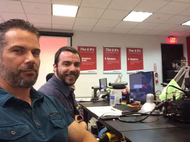 uBreakiFix - Phone and Computer Repair — photo from the business 6