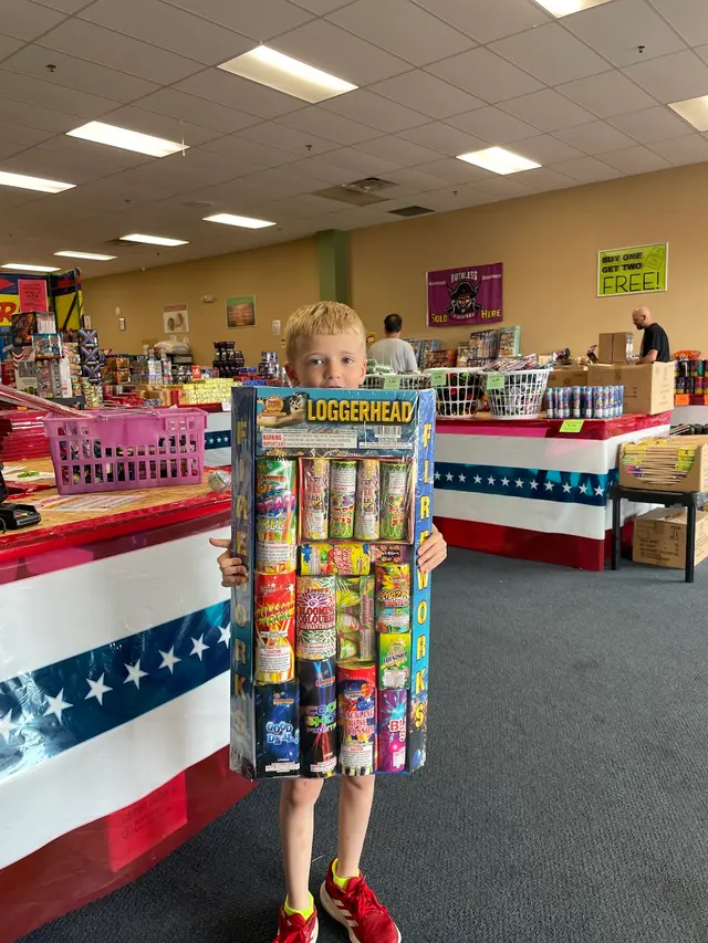 Mark's Fireworks — customer photo 8