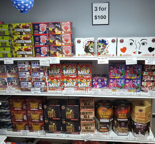 Yankee Trader Fireworks — photo from the business 2