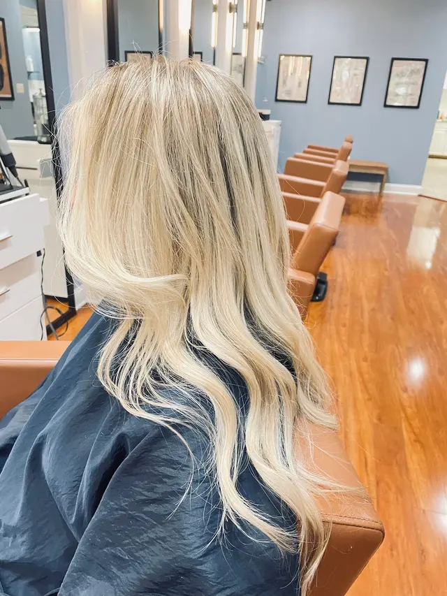 Salon Emmanuel - Inclusive Hair Salon / Barbershop — photo from the business 11