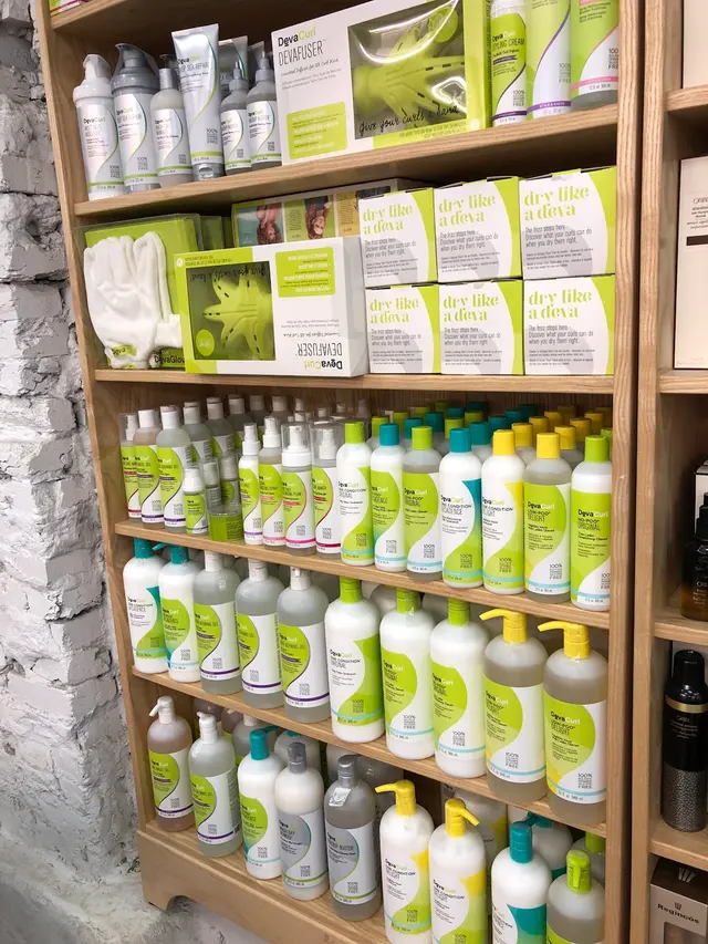 Cavalry Salon — photo from the business 7