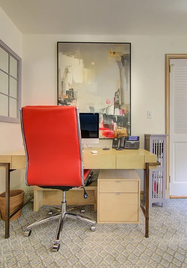 Interiors by Dafna Adler — photo from the business 12