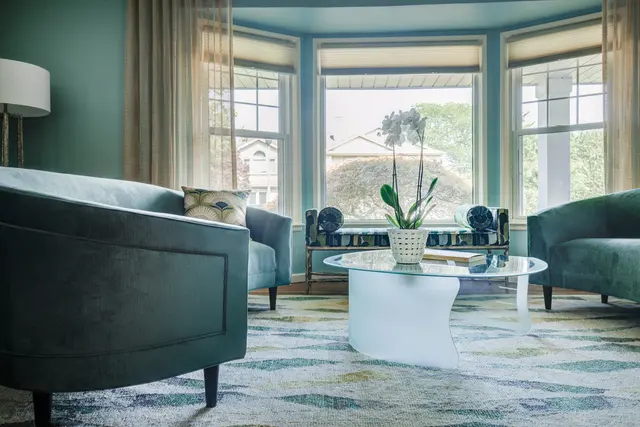 Interiors by Dafna Adler — photo from the business 9