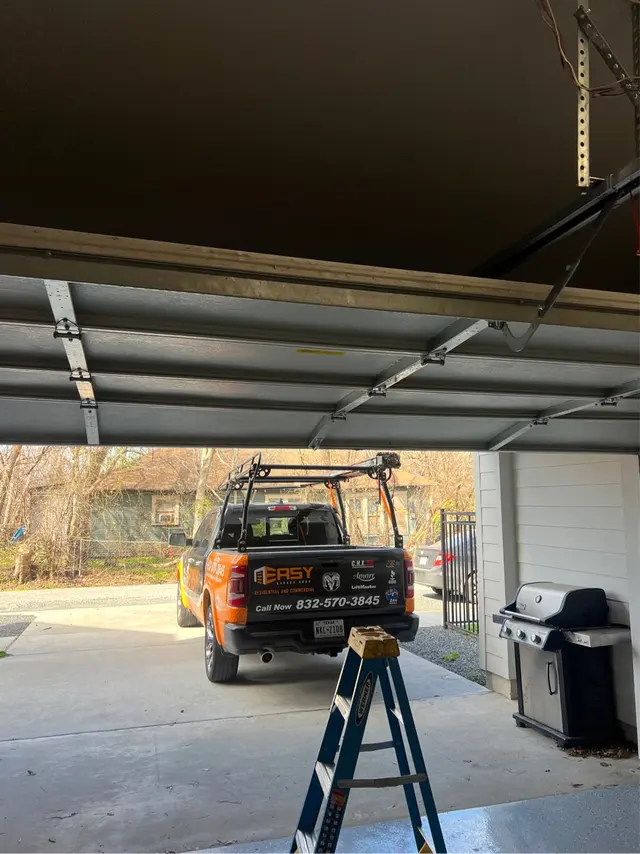 Easy Garage Door Repair — photo from the business 11