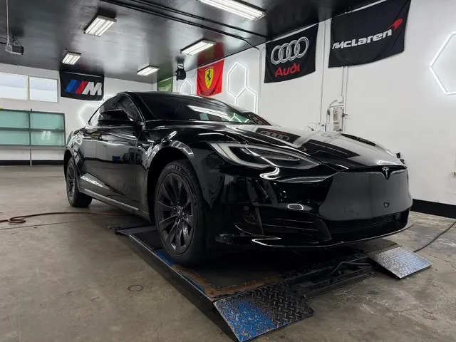ECHELON AUTOWORKS — photo from the business 1