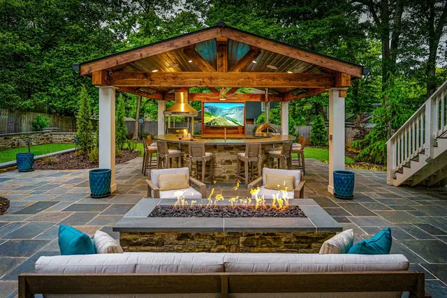 Outdoor Makeover and Living Spaces — photo from the business 1