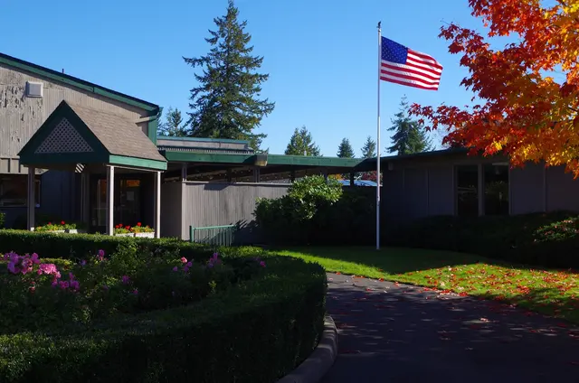 Lakewood Racquet & Sport Club — photo from the business 7