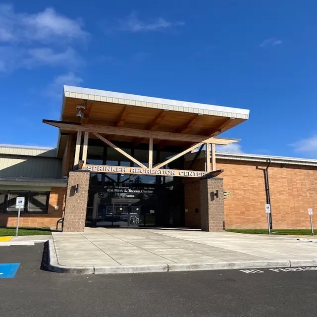 Gorin Tennis at Sprinker — photo from the business 11