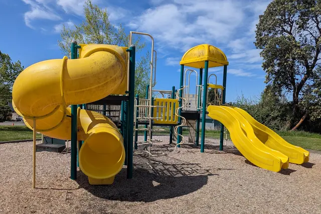 Browns Point Playfield Tennis & Pickleball Courts — customer photo 2