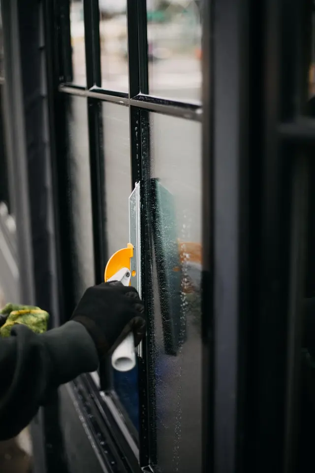 Lennon Window Cleaning — photo from the business 3