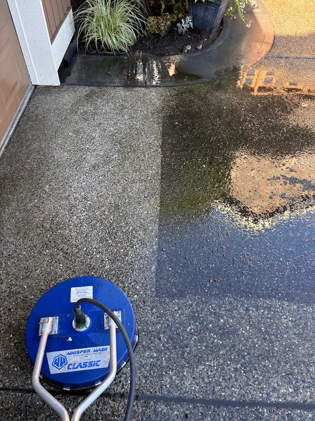 Lennon Window Cleaning — photo from the business 8