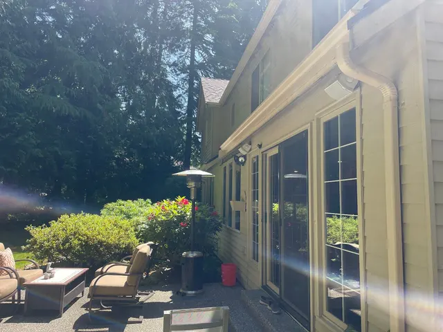 AA Window, Roof & Gutter Cleaning — photo from the business 8