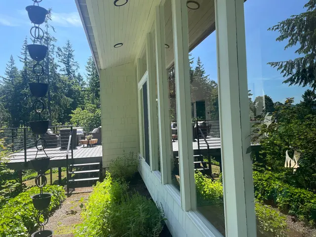 AA Window, Roof & Gutter Cleaning — photo from the business 7