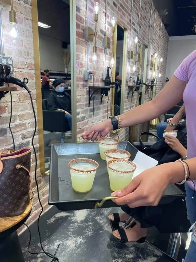 The Lokal Salon — photo from the business 12
