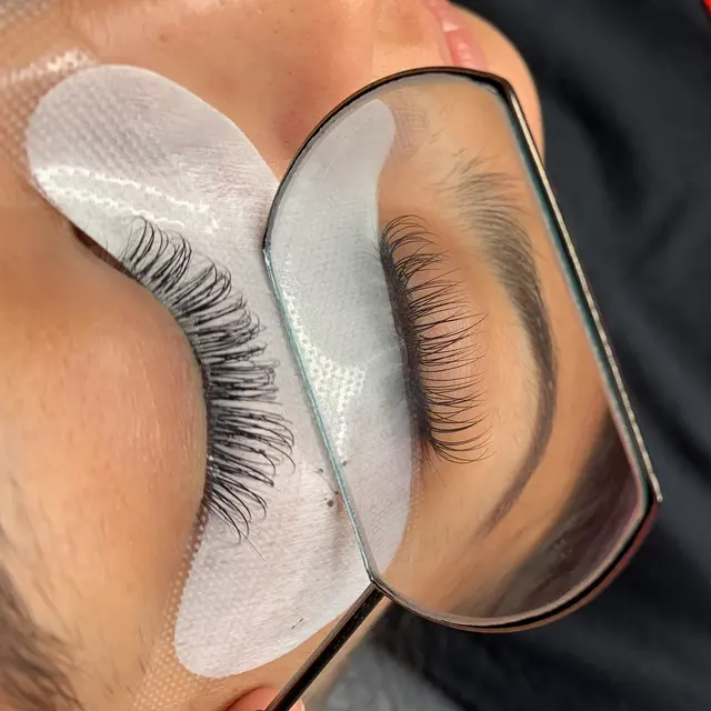 Royal Lashes & Hair Studio — photo from the business 8