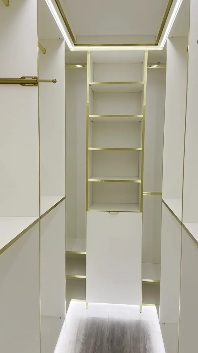 Customer photo of work by Closet Star, from Adriana D's review
