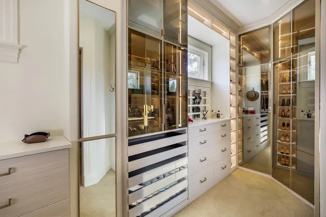 The Tailored Closet of Arcadia — photo from the business 10