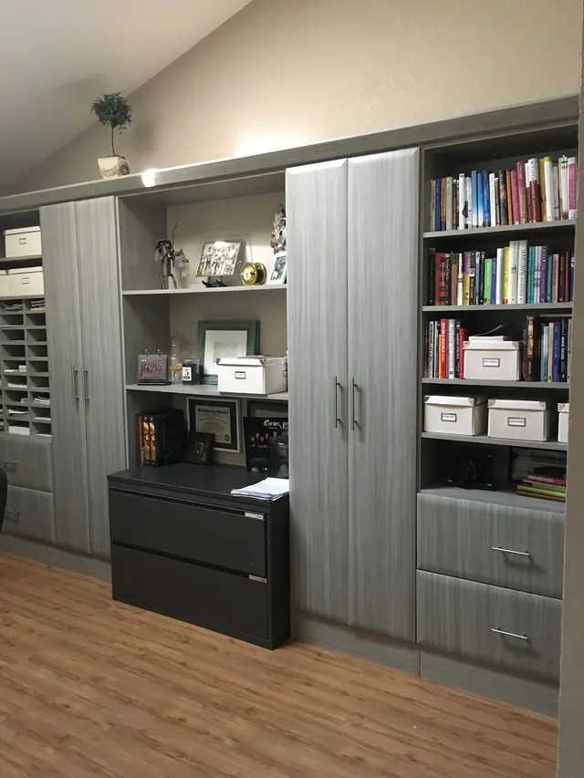 Closet Gallery — photo from the business 8