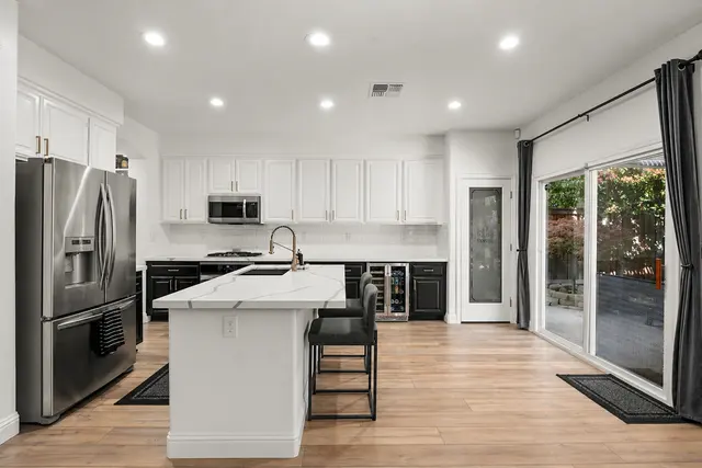 Charming Pro Painting — photo from the business 4