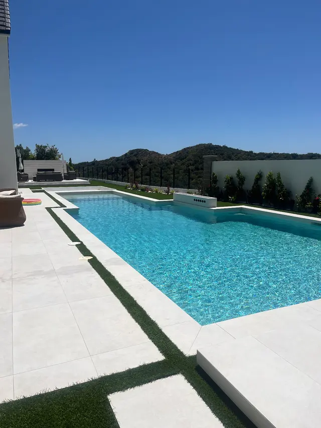 Saddleback Mountain pool and spa service — photo from the business 10