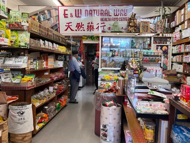 E & W Natural Way — customer photo 1