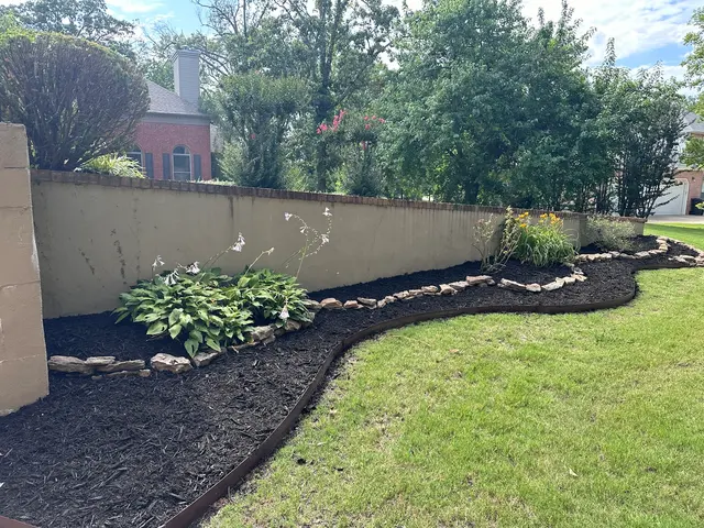 Excellent Lawn Care — photo from the business 3