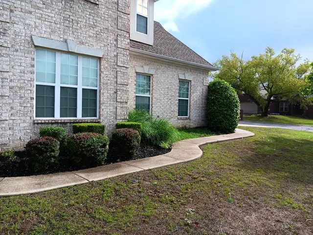 Iron Cock Landscaping — photo from the business 1