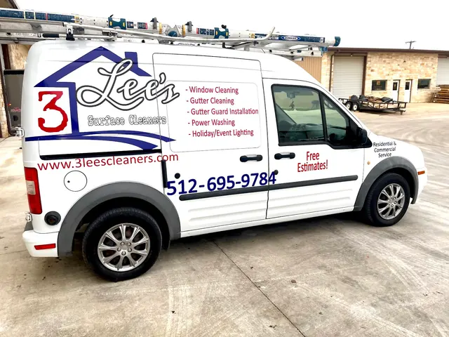 3 Lee’s Surface Cleaners — photo from the business 1