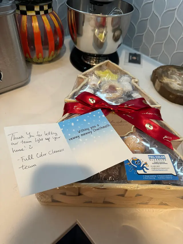 Customer photo from Hollee's review