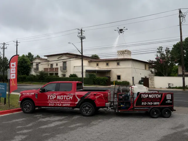 Top Notch Window Cleaning — photo from the business 1