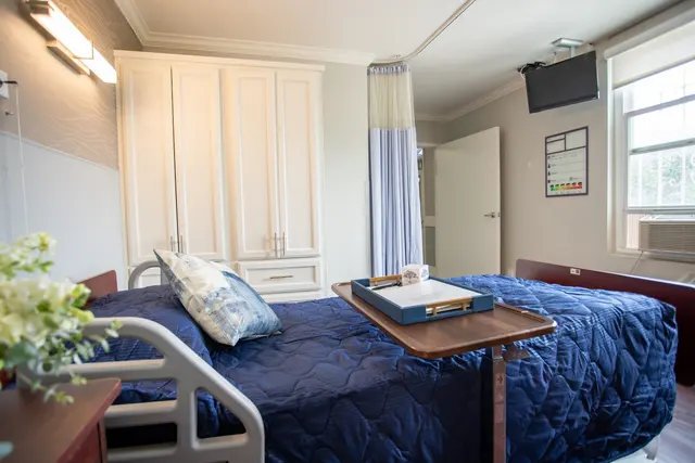 Paradise Valley Health Care Center — photo from the business 2