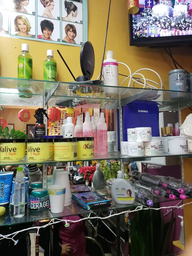 Madam's Beauty Salon — customer photo 3
