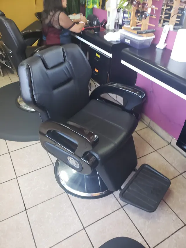 Madam's Beauty Salon — customer photo 9