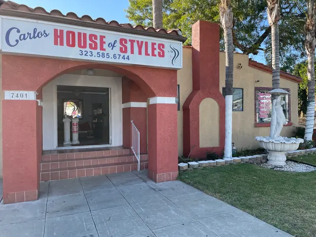Carlos's Beauty Salon — photo from the business 2