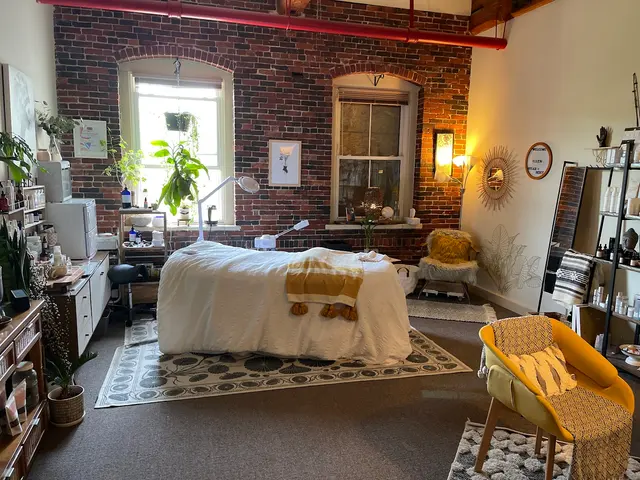 holistic skin and tonics — customer photo 2