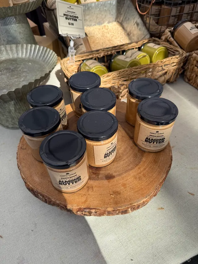 Customer photo of work by Saturday Farmers Market, from Tarek Roumie - Fairuz UIO's review