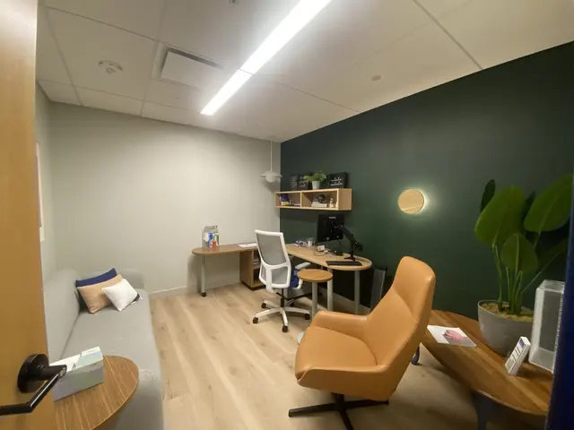 LifeStance Therapists & Psychiatrists Glendale — photo from the business 3