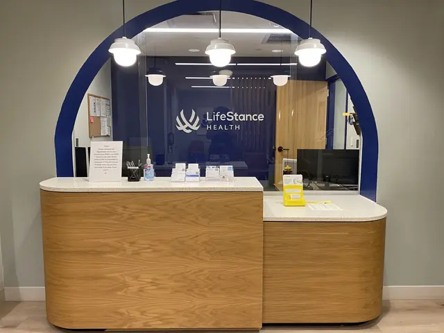 LifeStance Therapists & Psychiatrists Glendale — photo from the business 6
