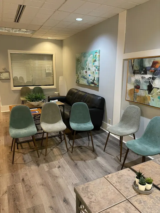 LifeStance Therapists & Psychiatrists Glendale — photo from the business 6