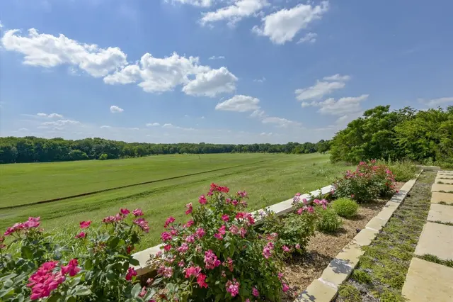 Southern Trails — photo from the business 5