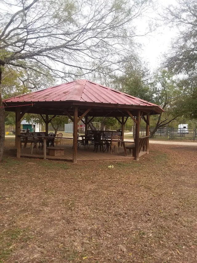 Happy Horse Hotel — customer photo 5